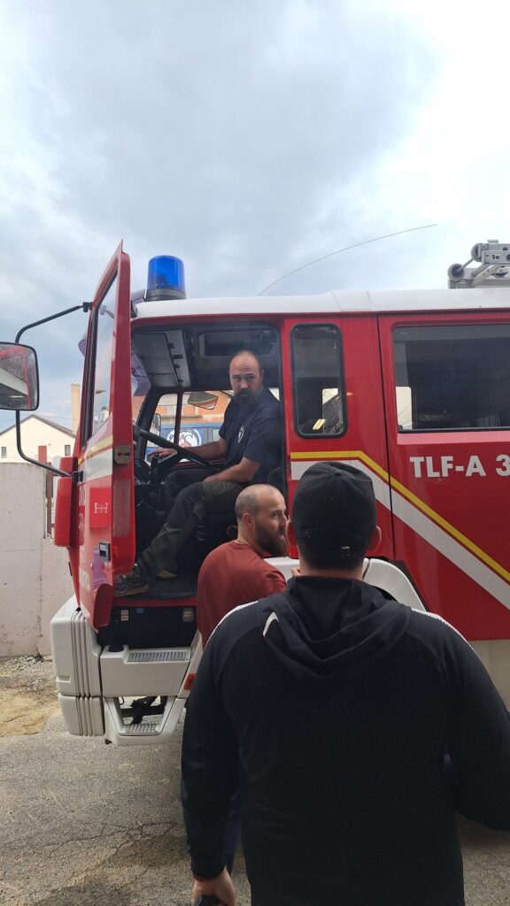 Prvi vatrogasni kamion Dobrovoljnog vatrogasnog društva Crna Gora stigao u Podgoricu