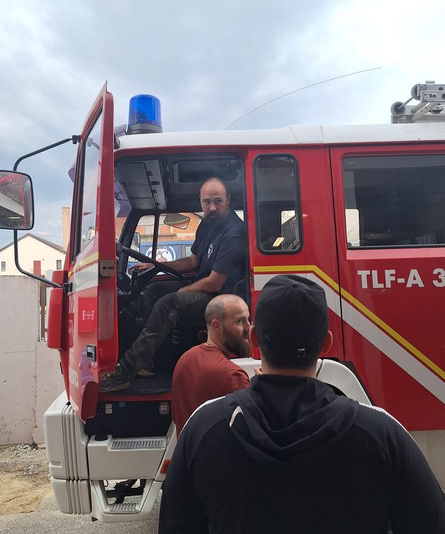 Prvi vatrogasni kamion Dobrovoljnog vatrogasnog društva Crna Gora stigao u Podgoricu